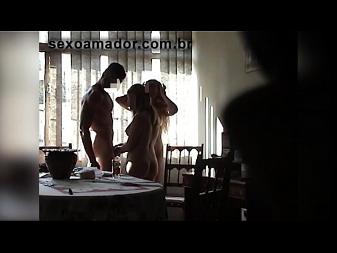 ❤️ Seksikaverit kutsuvat jättimiehen ja kolmen kimppakivaa hänen kanssaan ❤️ Pornovideo at us fi.mrpornogratis.ru ❌