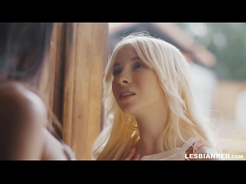 ❤️ Tyttö tulee kotiin muutamaa kuukautta myöhemmin ja päätyy syömään äitipuolensa pillua ❤️ Pornovideo at us fi.mrpornogratis.ru ❌